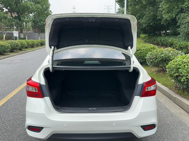 Sylphy 2021 Classic 1.6XE CVT Comfort photo 8