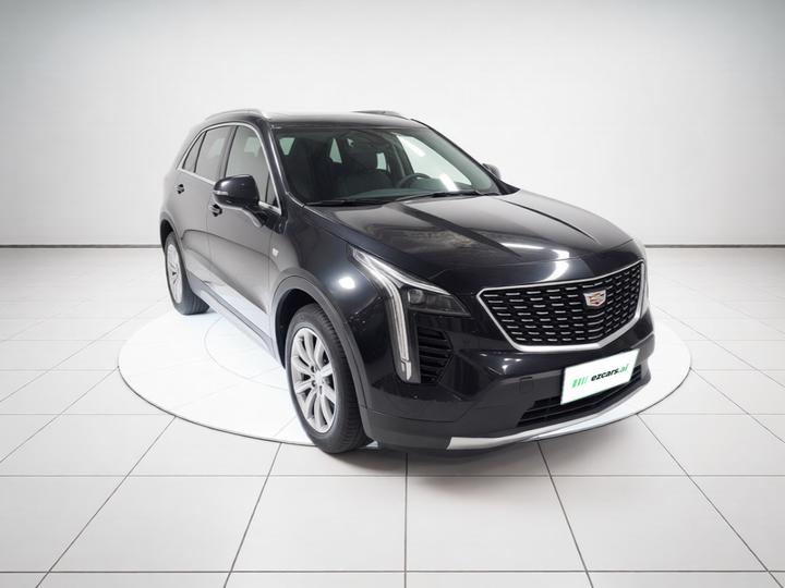 XT4 2020 Facelift 28T RWD Leading photo 3