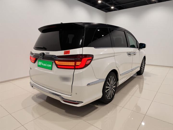 Elysion 2022 2.0L e:HEV Supreme photo 6