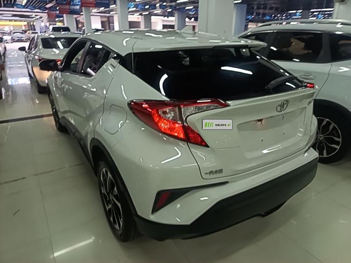 IZOA 2018 2.0L China V photo 4
