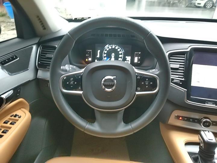 XC90 2016 T5 7-Seater photo 6