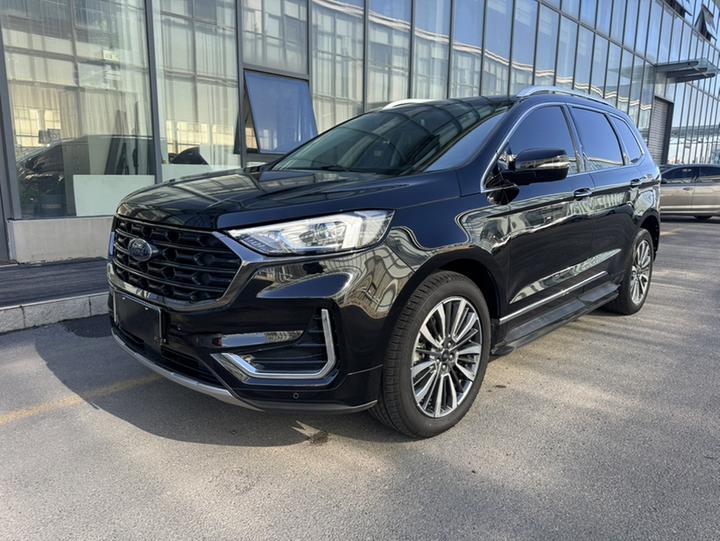 Edge 2021 PLUS EcoBoost 245 RWD 7-Seater