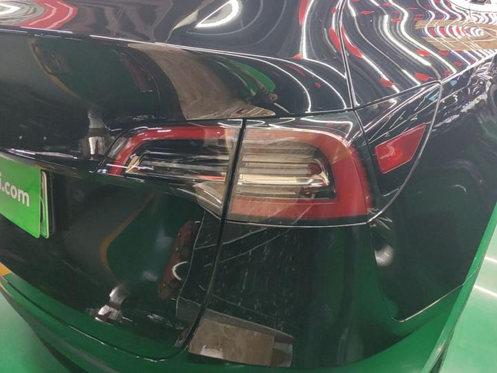 Model Y 2021 Standard Range RWD photo 7