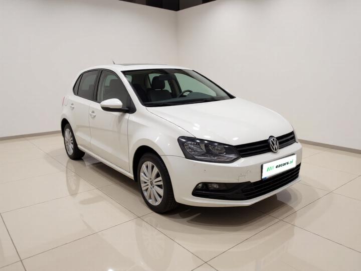 Polo 2016 1.6L AT Comfort photo 3