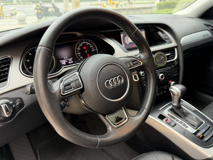 A4L 2015 45 TFSI quattro Sport photo 2