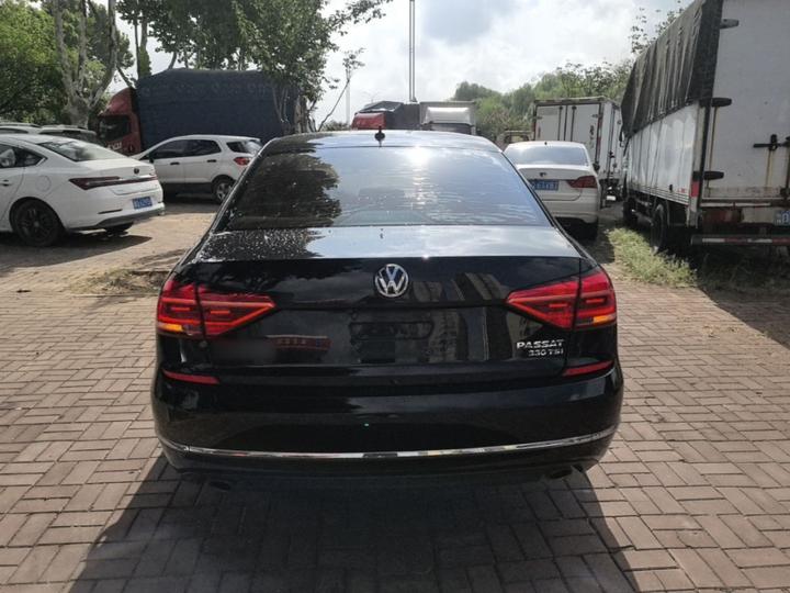 Passat 2016 330TSI DSG photo 3