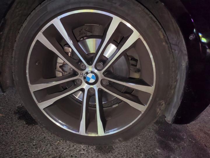 3 SeriesGT 2019 330i xDrive M Sport photo 8