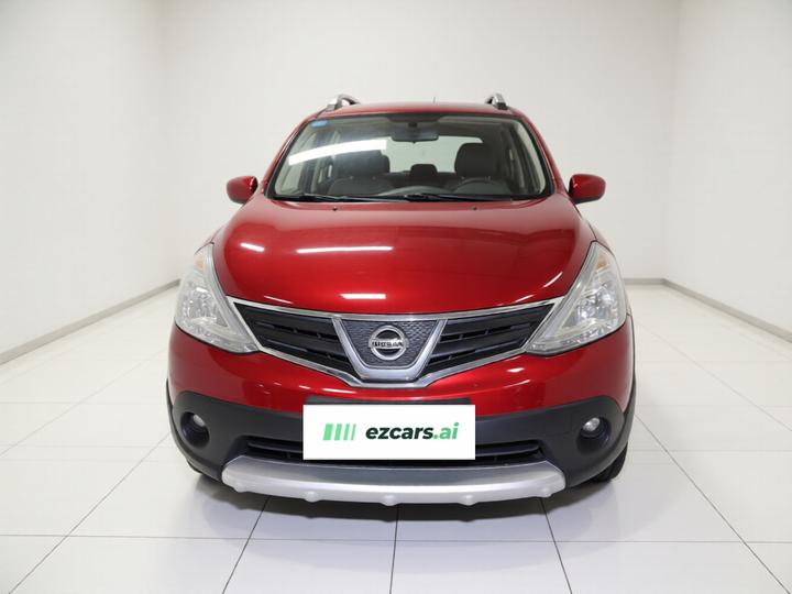2013 1.6XV CVT Luxury photo 2
