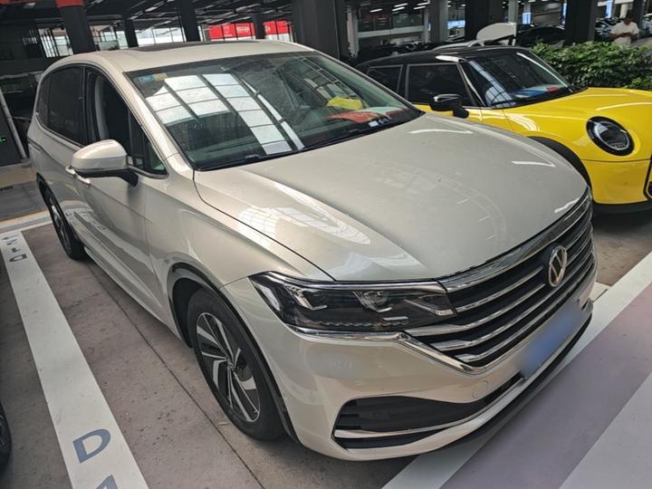 Viloran 2020 330TSI Luxury photo 3