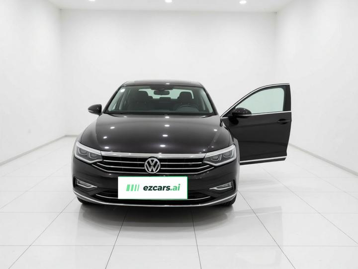 Magotan 2020 330TSI DSG Leading photo 2