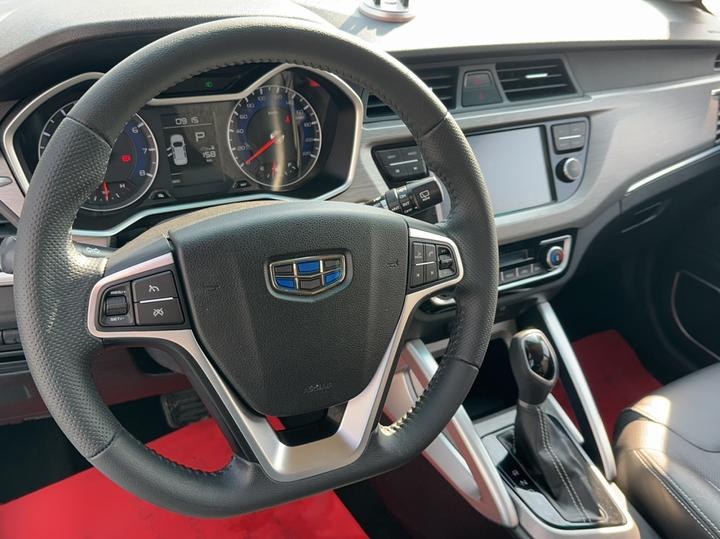 Vision X3 2018 1.5L AT photo 3