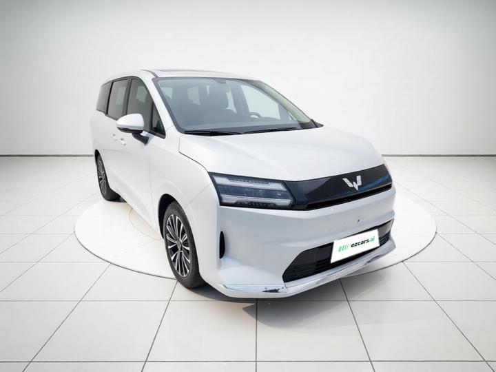 730 EV 2025 EV 500km Luxury photo 3
