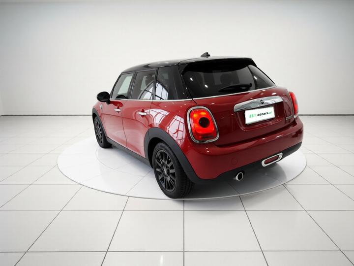 2015 1.5T COOPER Fun 5-Door photo 4
