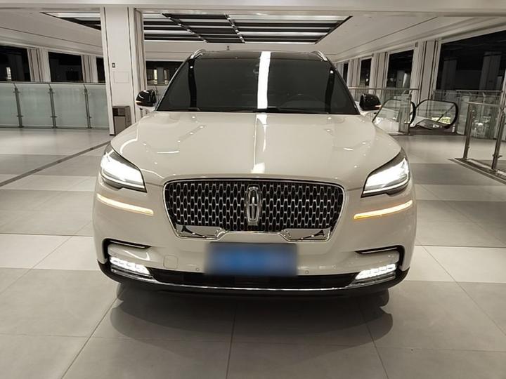 Aviator 2020 3.0T V6 AWD photo 2