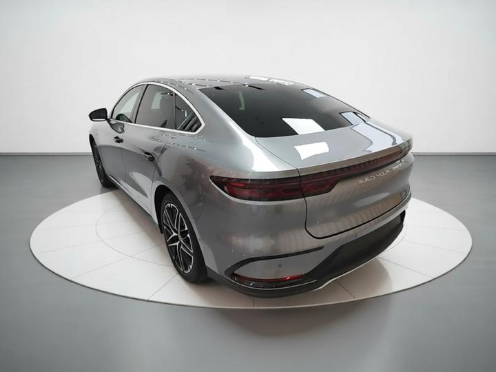 Han 2025 EV 605KM Premium photo 4