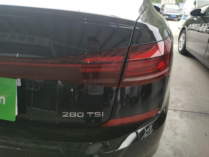 Passat 2023 Facelift 280TSI Business photo 7