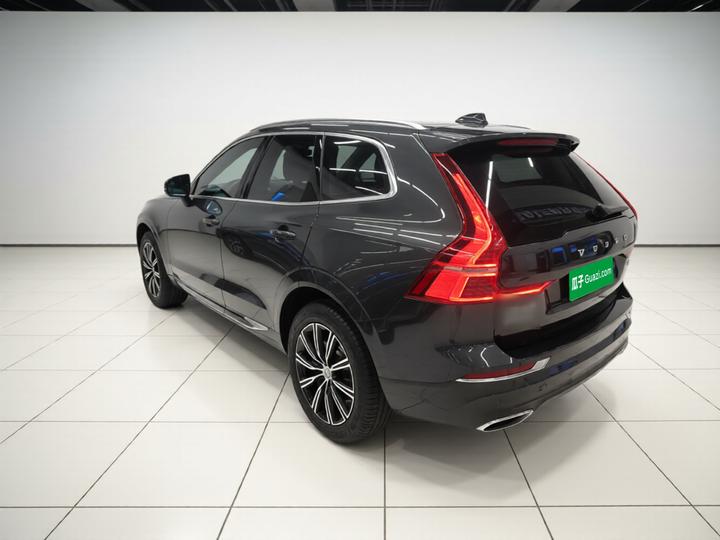 XC60 2021 T5 AWD Luxury photo 4