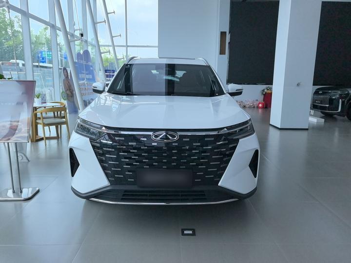 Tiggo 8 PRO 2025 290T RWD Luxury photo 2