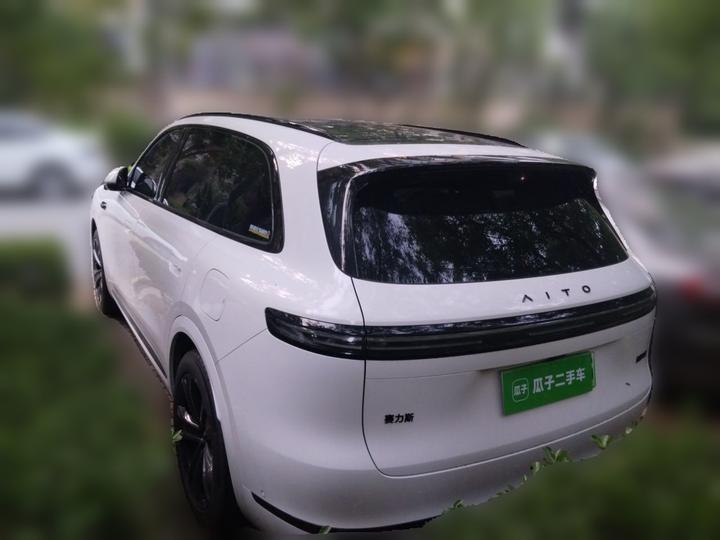 HIMA AITO M7 2026 EREV Ultra AWD 5-Seater 192-Line LiDAR photo 4