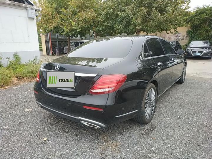 E-Class 2018 Facelift E 300 L Luxury photo 4