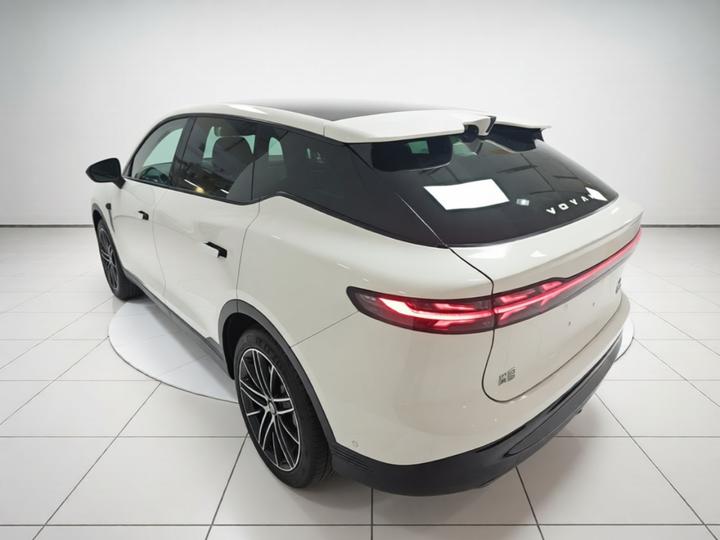 Voyah 2025 AWD Qiankun photo 4