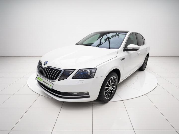 Octavia 2019 1.5L AT Luxury