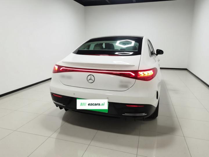 EQE 2025 500 4MATIC Luxury photo 5