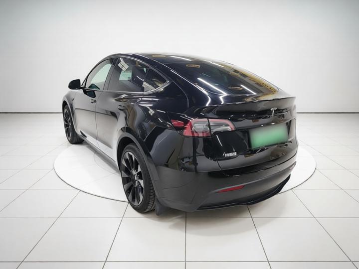 Model Y 2022 Facelift RWD photo 4