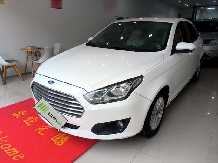 Escort 2017 1.5L AT Comfort