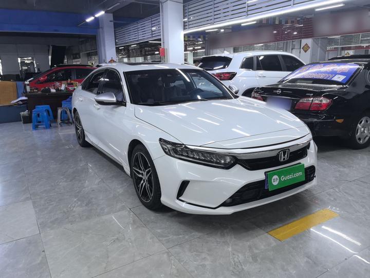2022 260TURBO photo 3