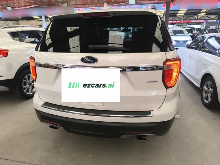Explorer Imported 2018 2.3T photo 5