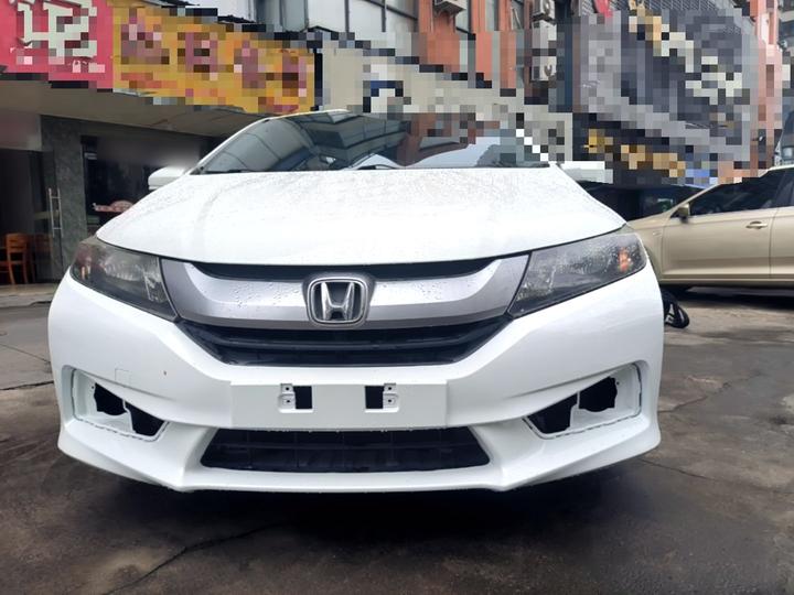 2017 1.5L CVT Elite photo 2