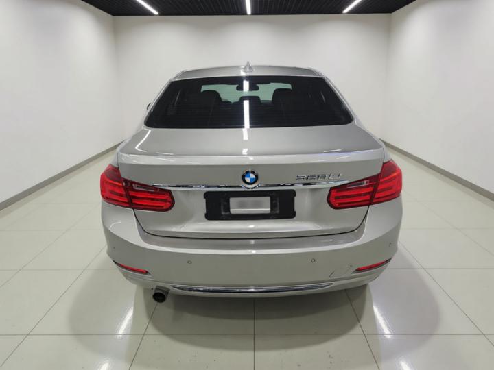 3 Series 2014 320Li Luxury Design Package photo 5