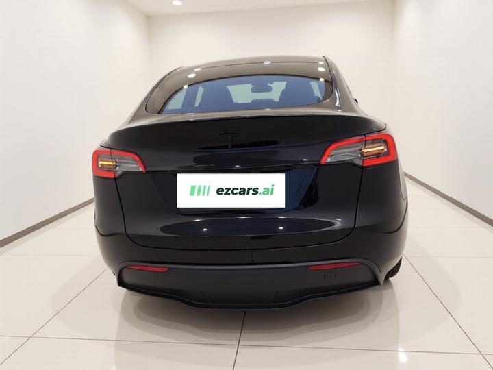 Model Y 2022 RWD photo 3