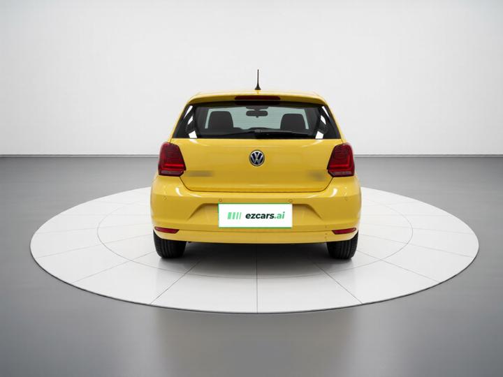 Polo 2016 1.6L AT Comfort photo 5