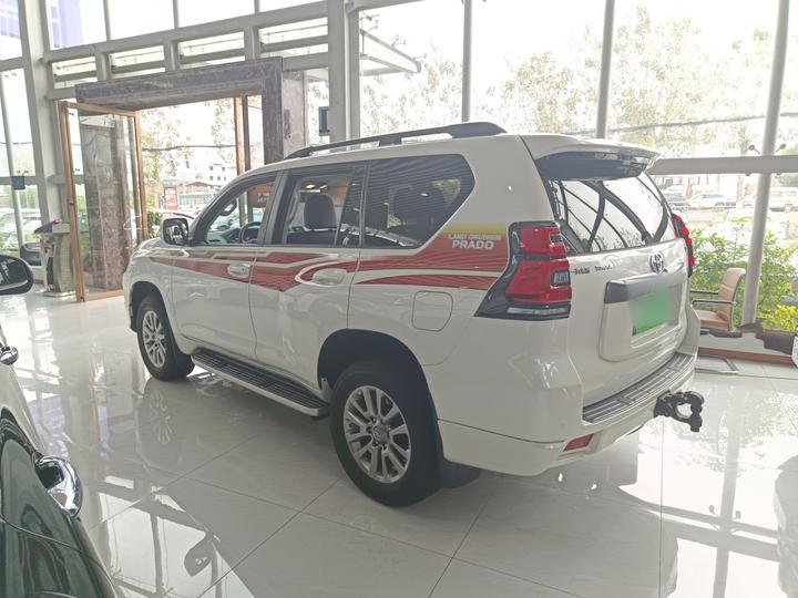 Prado 2019 3.5L AT TX-L Exclusive photo 4