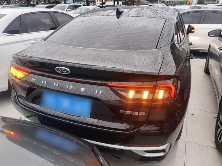 Mondeo 2023 EcoBoost 180 photo 3