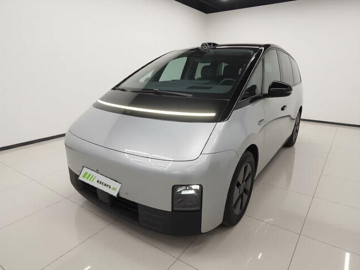 Li MEGA 2024 Ultra