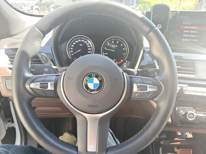 X2 2020 sDrive25i Leading M Sport Package photo 7