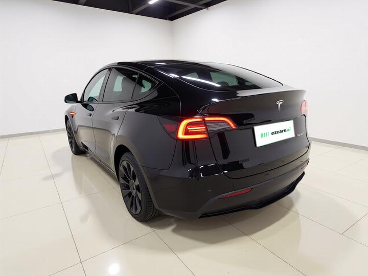 Model Y 2022 Long Range AWD photo 4