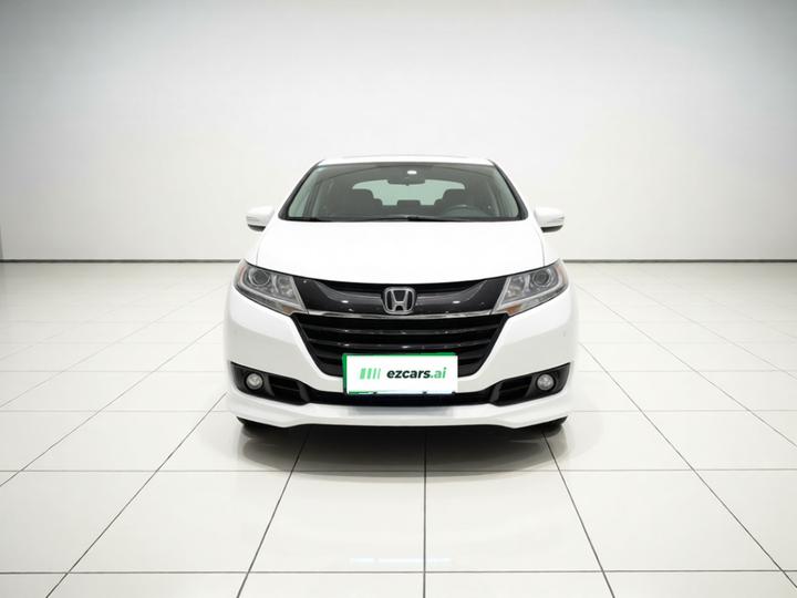 Odyssey 2015 Facelift 2.4L Luxury photo 2