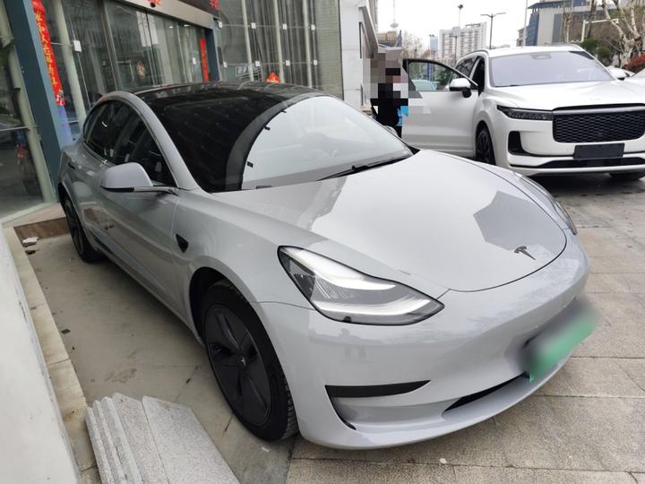 Model 3 2019 Standard Range RWD Upgraded photo 3