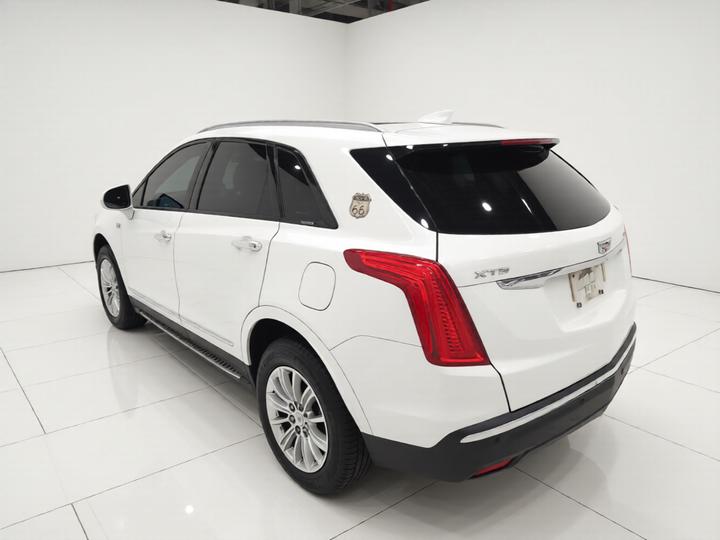 XT5 2018 25T Luxury photo 4