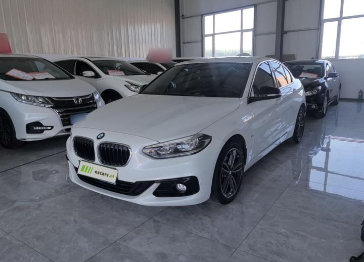1 Series 2017 118i Sport