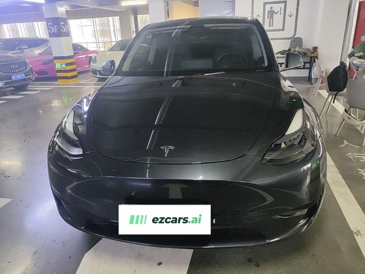 Model Y 2024 RWD photo 2