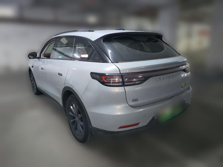 Leapmotor C11 2023 EV 500 Comfort photo 4