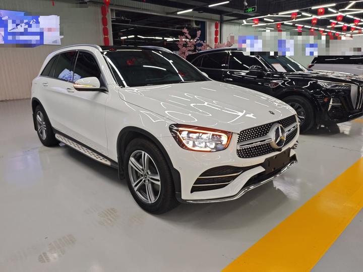 GLC 2020 GLC 260 L 4MATIC Luxury photo 3