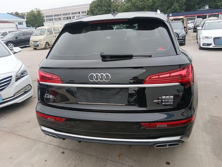 Q5L 2022 Facelift 40T Luxury Dynamic photo 3