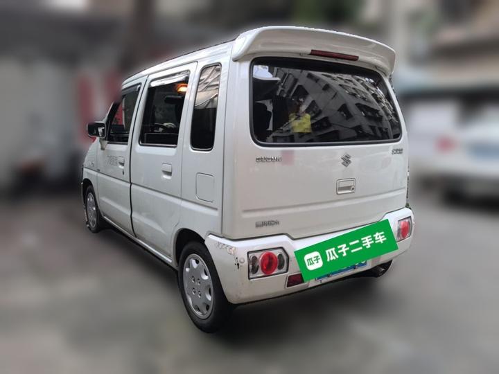 2016 1.4L MT Value photo 4