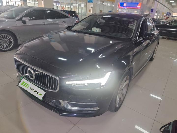 S90 2019 T5